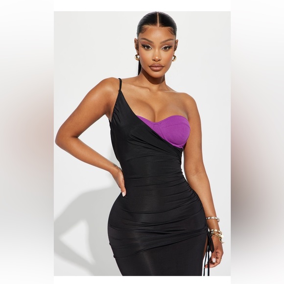 New Inventory 🔥Let Me Ruffle Your Feathers Maxi Dress🔥 - Picture 3 of 3